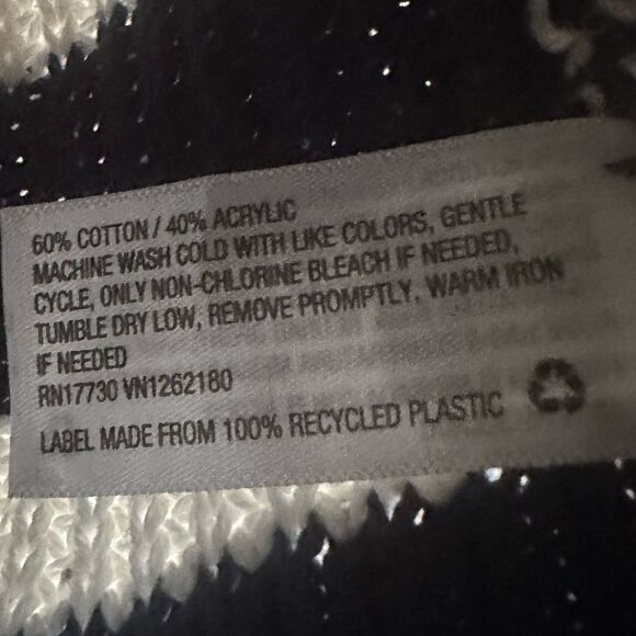 A New Day Women's V-Neck Blue & White Striped
Sweater || size Small - Picture 6 of 7